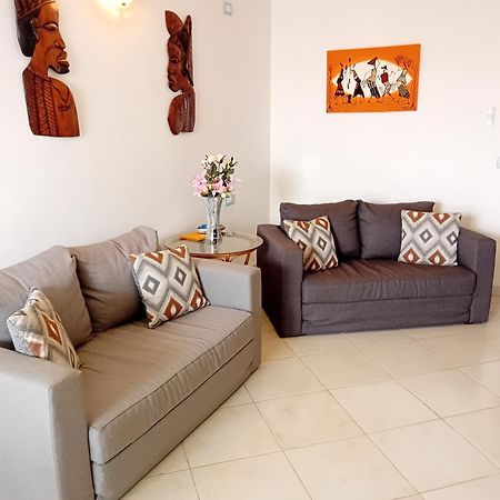 Adult Only Beachfront 2 Bedroom Apartment Santa Maria Airport Pick Up, Aircon, Unlimited Wifi Ideal For Remote Working And Long Stay Экстерьер фото