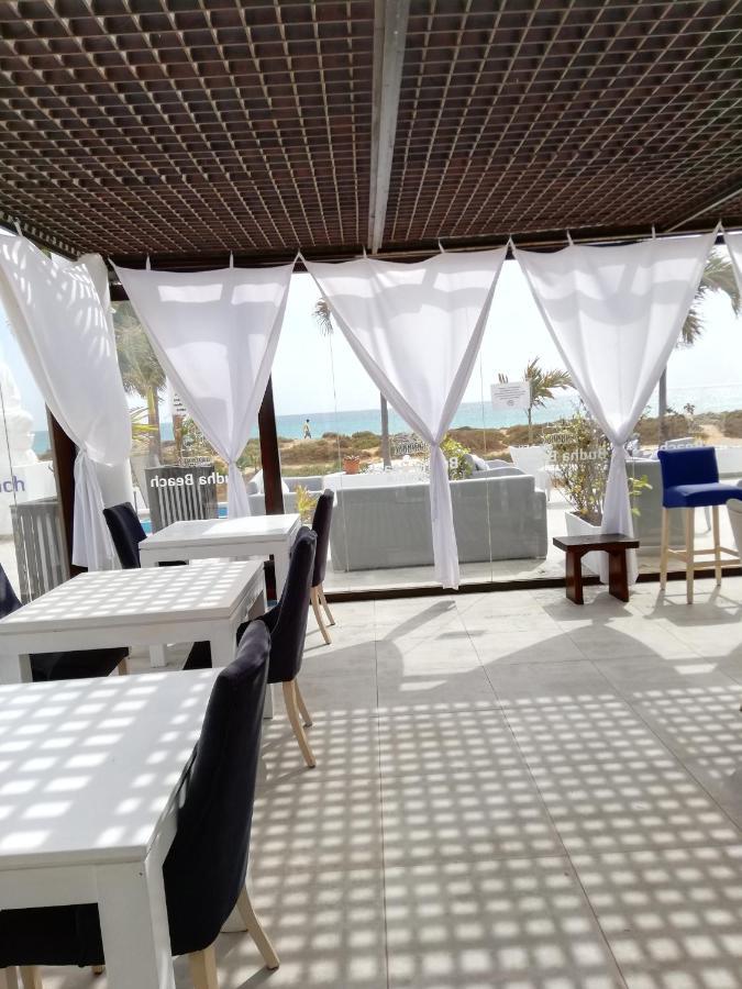 Adult Only Beachfront 2 Bedroom Apartment Santa Maria Airport Pick Up, Aircon, Unlimited Wifi Ideal For Remote Working And Long Stay Экстерьер фото
