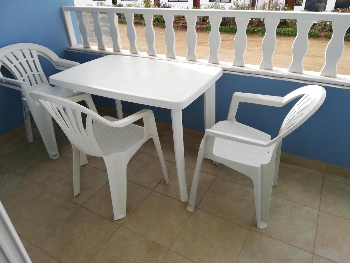 Adult Only Beachfront 2 Bedroom Apartment Santa Maria Airport Pick Up, Aircon, Unlimited Wifi Ideal For Remote Working And Long Stay Экстерьер фото