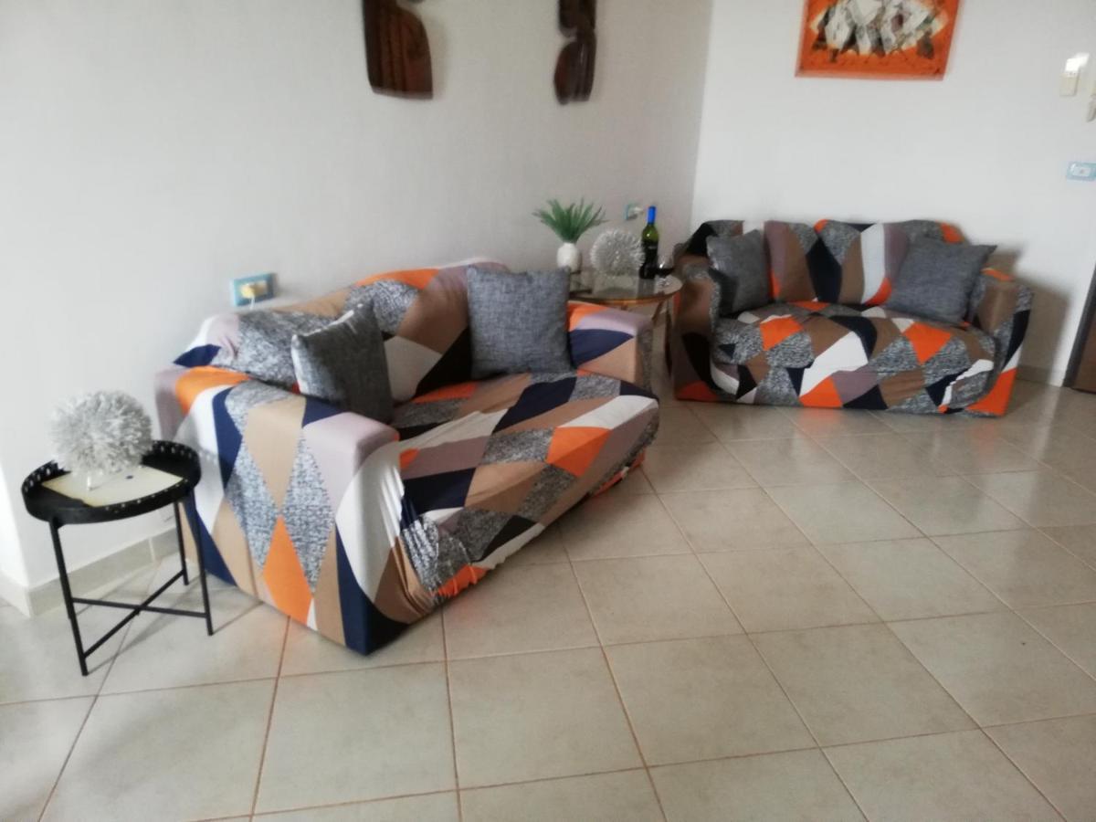 Adult Only Beachfront 2 Bedroom Apartment Santa Maria Airport Pick Up, Aircon, Unlimited Wifi Ideal For Remote Working And Long Stay Экстерьер фото